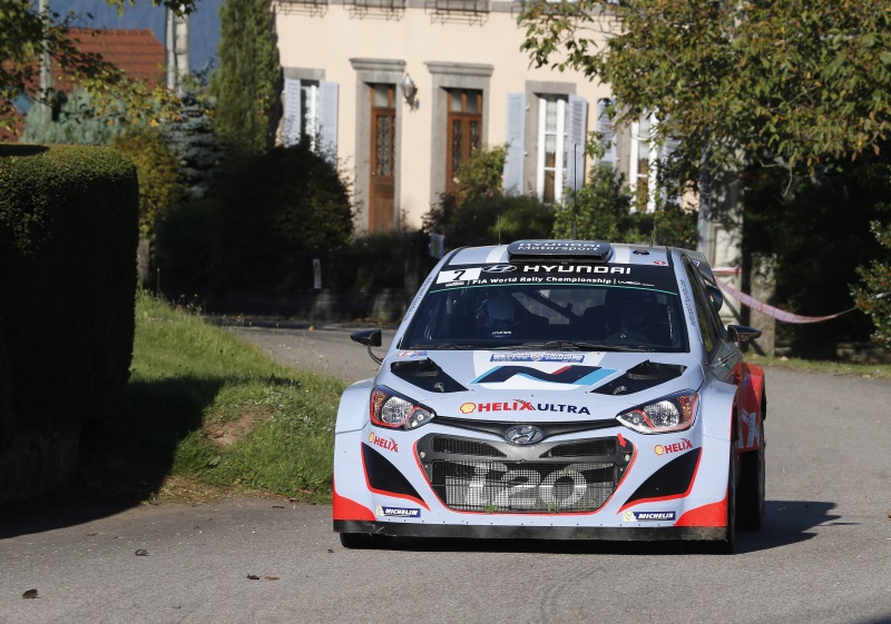 Rückschlag für Thierry Neuville bei der Rallye Frankreich