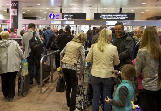 Bummelstreik der Polizei: Lange Schlangen am Eurostar-Terminal von Brüssel-Midi