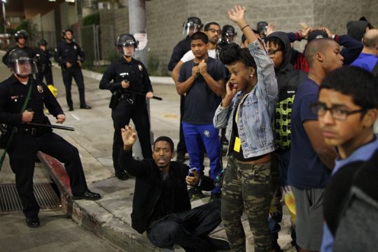 Jury-Entscheid: Proteste weiten sich aus (Bild: Los Angeles)