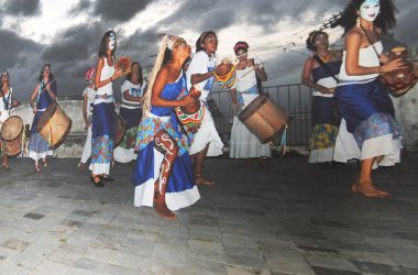 Ausstellung über Kulturarbeit von Apaoka in Brasilien