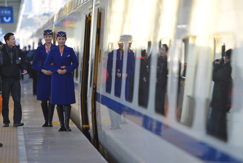 Chinas größte Zughersteller fusionieren (Bild: Bahnhof Urumqi Süd)