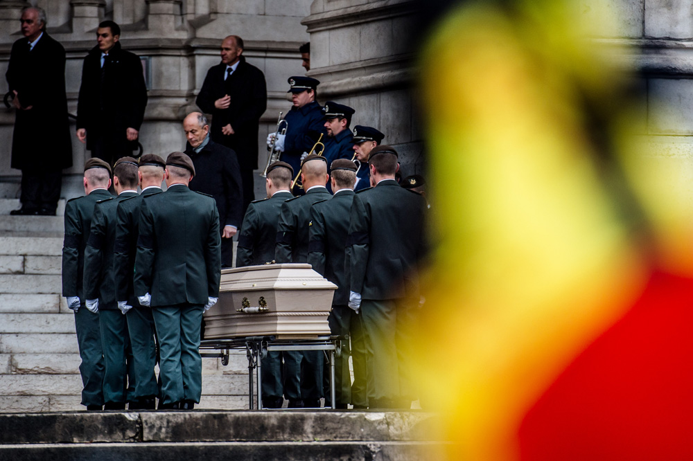 Königin Fabiolas letzte Reise - Sie wird in der Königlichen Krypta der Kirche Notre-Dame in Laeken beigesetzt