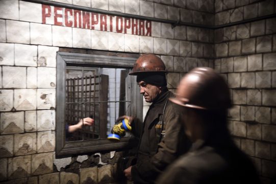 Kohle wird vor allem im Konfliktgebiet Donbass gefördert - Bild: Kalinina-Mine in Donezk