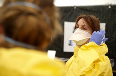 Platz fünf für MSF Belgien im Kampf gegen Ebola (Bild: Nicolas Maeterlinck/BELGA)