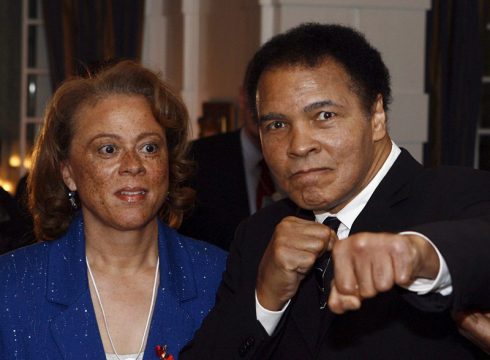 Muhammad Ali mit Ehefrau Yolanda (2006)