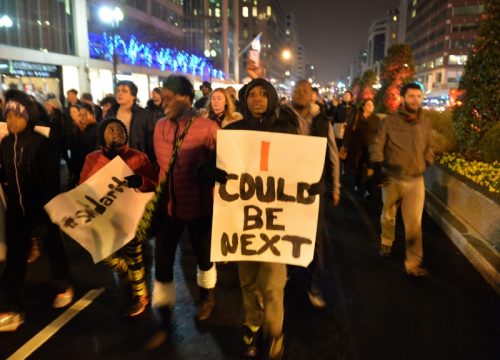 New Yorker gehen gegen Polizeigewalt auf die Straße