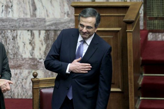 Erleichterung: Athens Parlament billigt Samaras' Haushalt