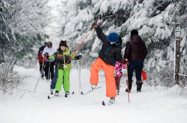 Wintersportfreunde freuen sich: Schnee auf dem Hohen Venn