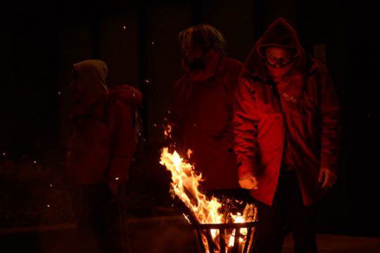Streikposten in Brüssel wärmen sich auf