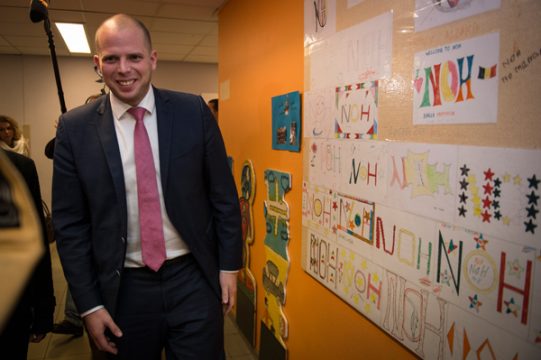 Staatssekretär Theo Francken besucht ein Auffangzentrum in Neder-over-Heembeek