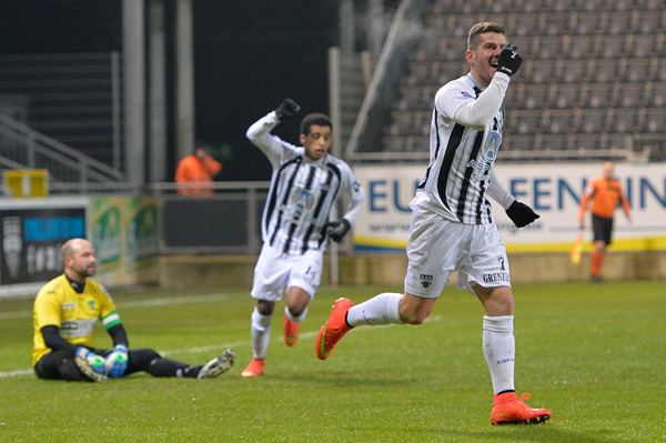 Victor Curto erzielt drei Tore gegen RC Mechelen (Foto: KAS Eupen/David Hagemann)