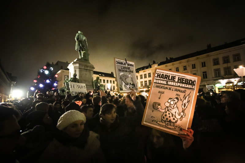 Anschlag auf Charlie Hebdo: Spontane Kundgebung in Brüssel