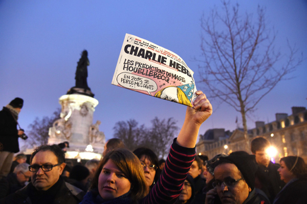 Solidaritätsbekundung für die Opfer des Anschlags auf der Place de la Republique