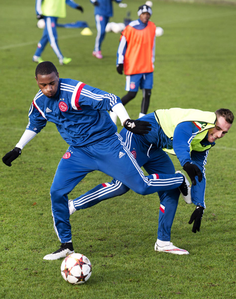Stefano Denswil (l.) bei Training mit Ajaw-Teamkollege Arkadiusz Milik (Dezember 2014)