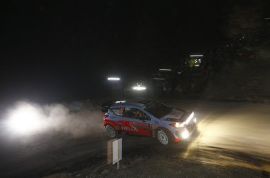 Start der Rallye-WM 2015 in Monte-Carlo - Thierry Neuville