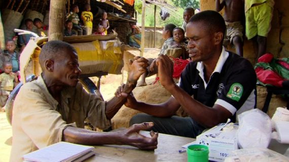 "Mit Damian" unterstützt Projekte gegen Lepra und Tuberkulose