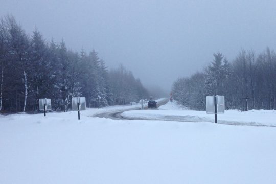 Nach dem zweiten Wintereinbruch: Vennstraße, Mont Rigi