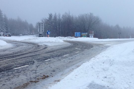 Nach dem zweiten Wintereinbruch: Vennstraße, Mont Rigi