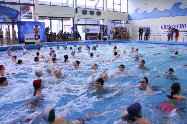Schwimm-Marathon 2015 in Eupen