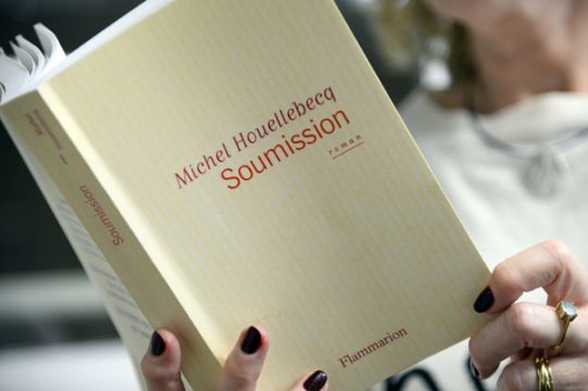 "Unterwerfung" von Michel Houellebecq