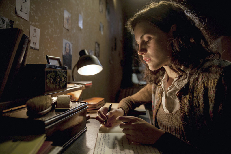ARD zeigt "Meine Tochter Anne Frank", gespielt von Mala Emde