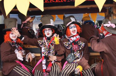 Rosenmontagszug in Eupen 2015
