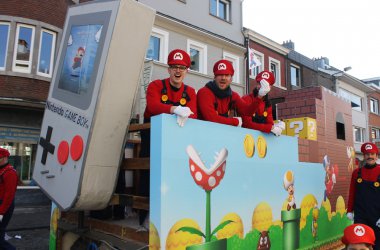 Rosenmontagszug in Eupen 2015