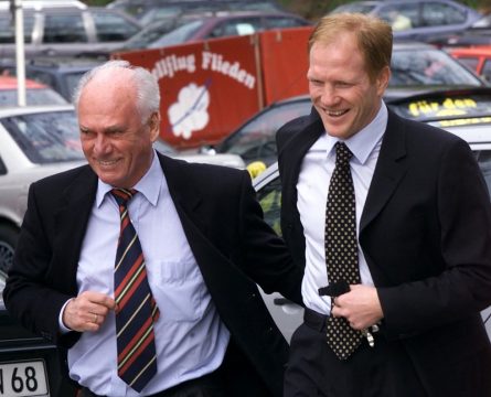 Udo Lattek mit Assistent Matthias Sammer (April 2000)