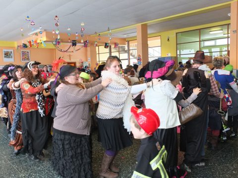 Möhnendonnerstag in Weywertz