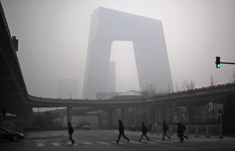 Peking versinkt im Smog (Archivbild)