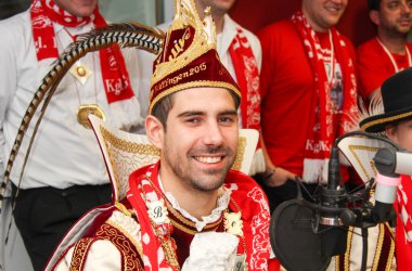 Prinz Jeremy I. von Büllingen mit seinen Pagen Sarah und Sidney beim BRF