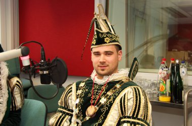 Prinz Christoph II. von Mürringen und seine Pagen Kristina und Elena zu Gast beim BRF