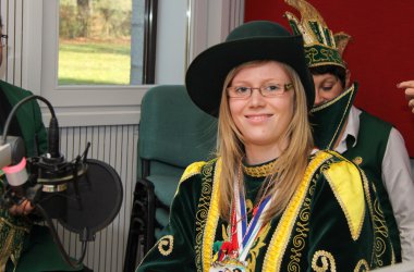 Prinz Mario I. von Oudler mit seinen Pagen Caroline und Janina zu Gast beim BRF