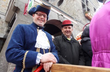 Rosenmontagszug in Büllingen 2015