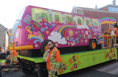 Rosenmontagszug in Kelmis 2015
