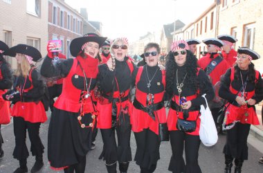 Rosenmontagszug in Kelmis 2015