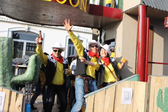 Rosenmontagszug in Kelmis 2015