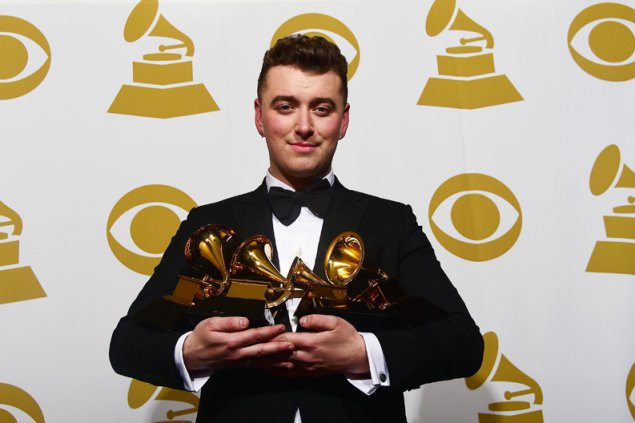 Sam Smith mit seinen vier Grammys