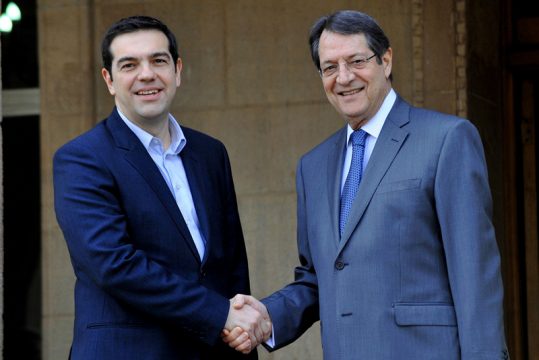 Griechenlands Premier Alexis Tsipras zu Gast bei dem zyprischen Staatspräsidenten Nikos Anastasiades