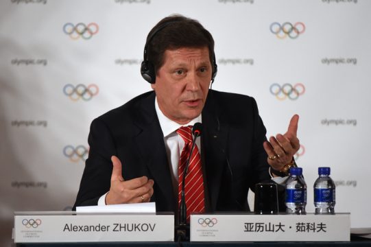 Alexander Schukow, Leiter der IOC-Evaluierungskommission, auf einer Pressekonferenz in Peking