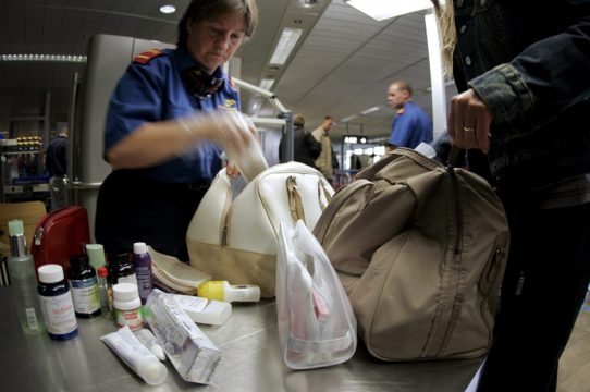 EU verschärft Handgepäck-Kontrollen