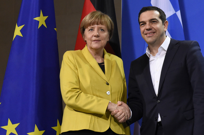 Deutschlands Bundeskanzlerin Angela Merkel und Griechenlands Ministerpräsident Alexis Tsipras in Berlin