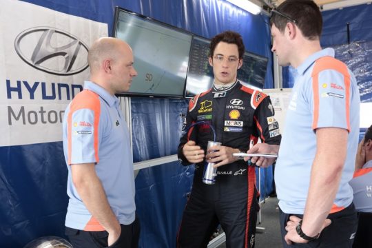 Rallye Mexiko: Neuville nach Überschlag draußen