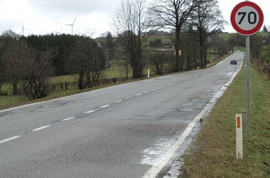 Regionalstraßen Büllingen-Rocherath und Büllingen-Losheimergraben in schlechtem Zustand