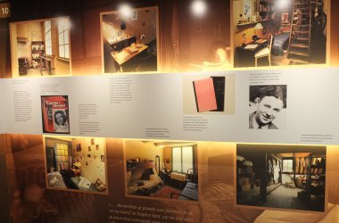 Ausstellung "Anne Frank, une histoire d’aujourd’hui" in der Abtei von Stavelot