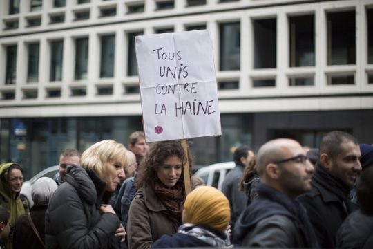 Demonstration vor N-VA-Sitz in Brüssel gegen Äußerungen von Bart De Wever