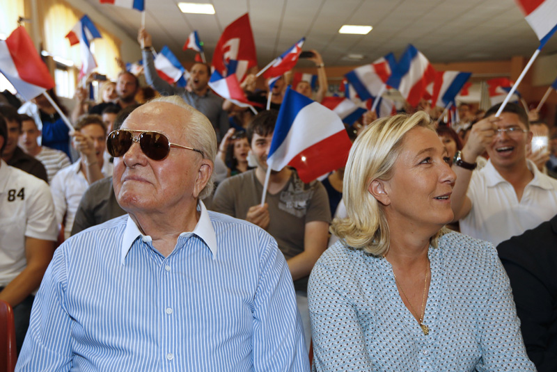 Diese Bilder sieht man in Zukunft nicht mehr: Jean-Marie und Marine Le Pen