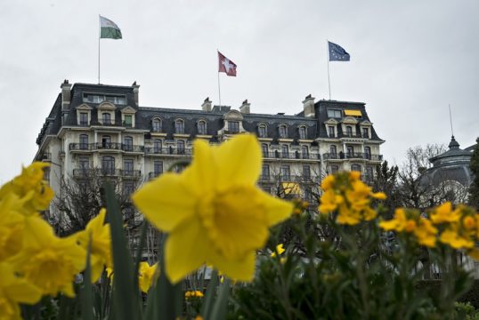 Atomverhandlungen dauern an - Das Beau Rivage Palace Hotel in Lausanne