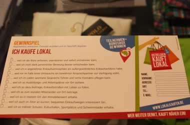Pressekonferenz im Modehaus Pankert: "Ostbelgien kauft lokal....ich auch!"