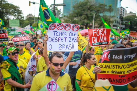 Demonstranten in Porto Allegre